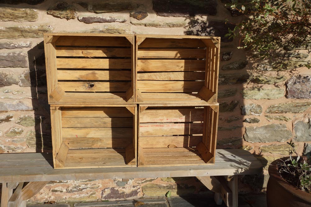 Apple crates