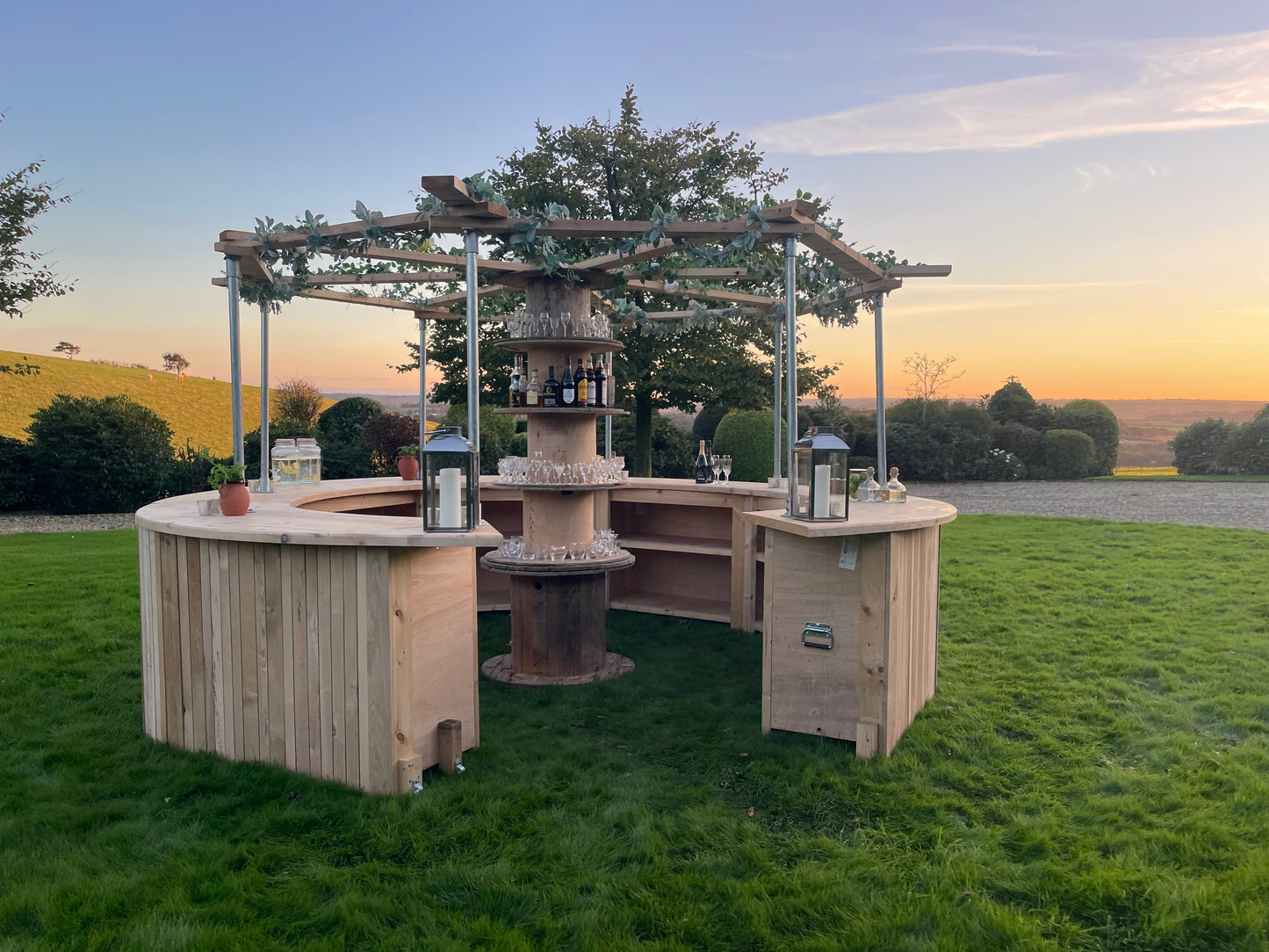 The Refined Octagonal Bar