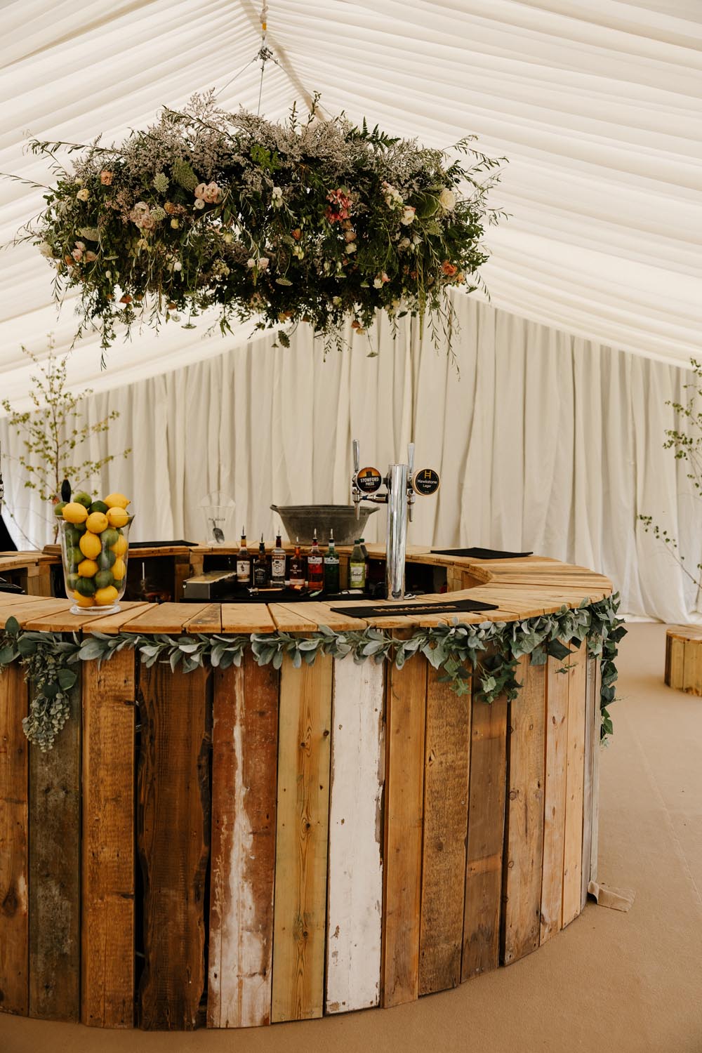 The Rustic Circle Bar